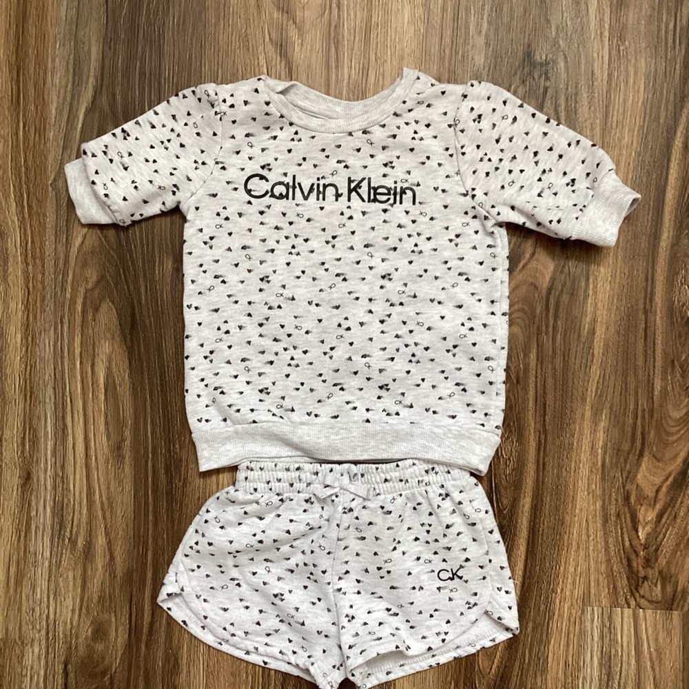 Calvin Klein Light Gray Patterned Lounge Set